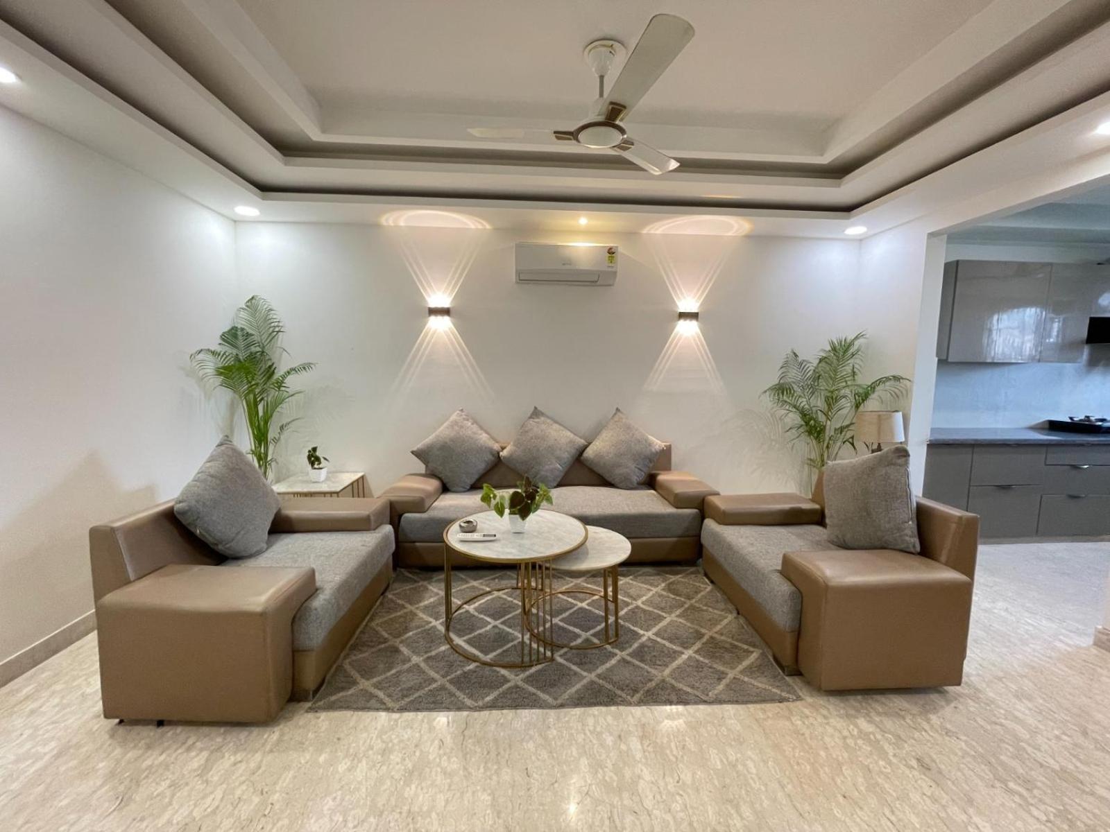 Bedchambers Serviced Apartments, Ardee City Гургаон Экстерьер фото