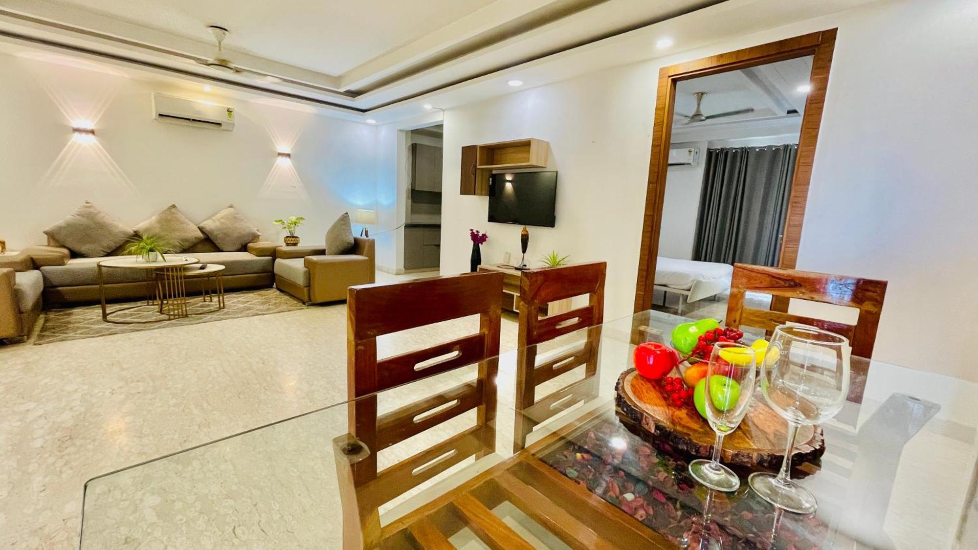 Bedchambers Serviced Apartments, Ardee City Гургаон Экстерьер фото
